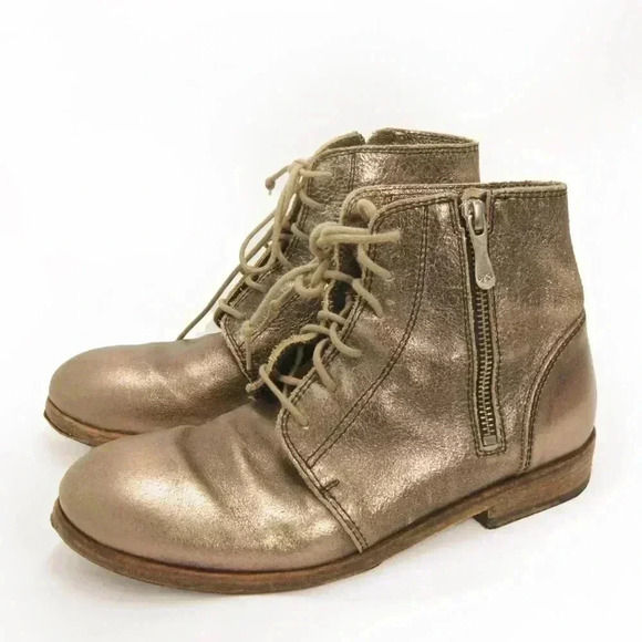 O.X.S Metallic Rose Gold Silver Lace Up Distressed Leather Ankle  Boots - Picture 1 of 5